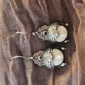 NOVICA Handmade Cultured freshwater Pearl and Peridot Carved Bone Sterling Silve